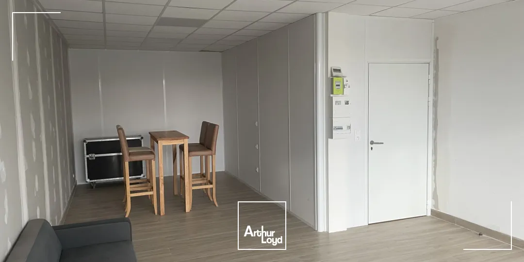 BUREAU D'ENVIRON 30M² BEAUVAIS