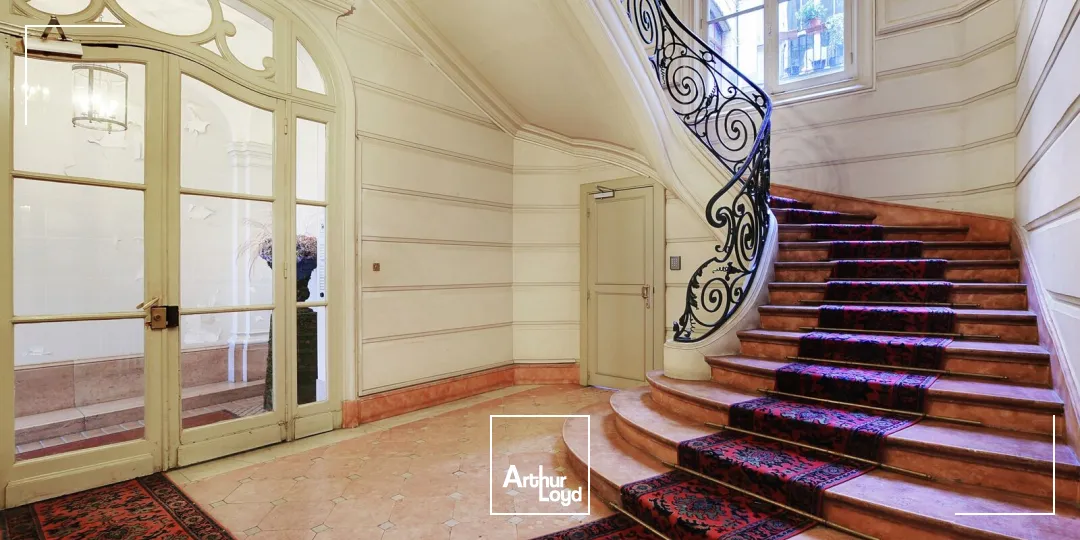 Bureaux à louer à PARIS 75017