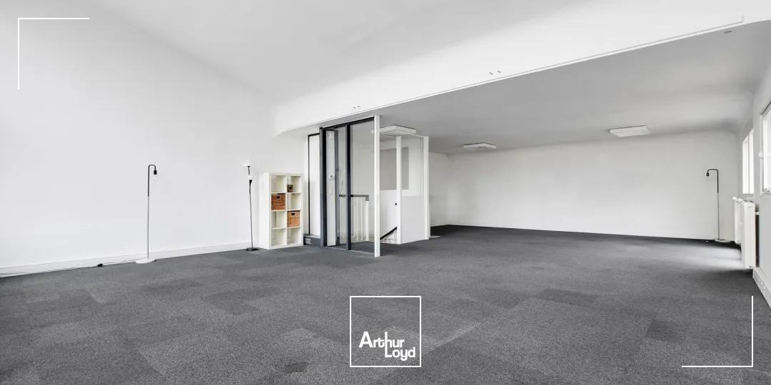 Bureaux à louer à PARIS 75017