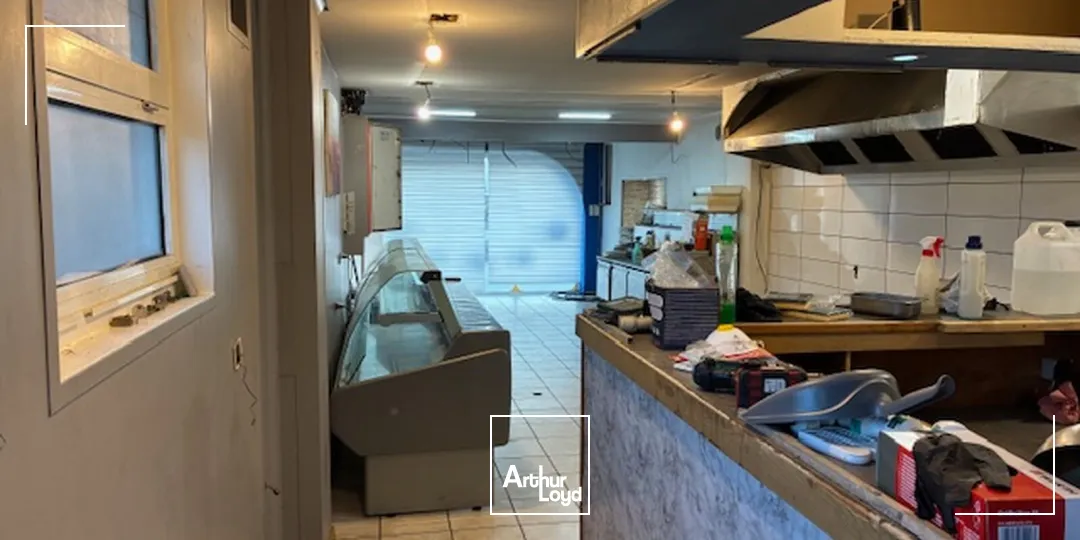 LOCATION LOCAL COMMERCIAL 75 M2-SAINT NAZAIRE