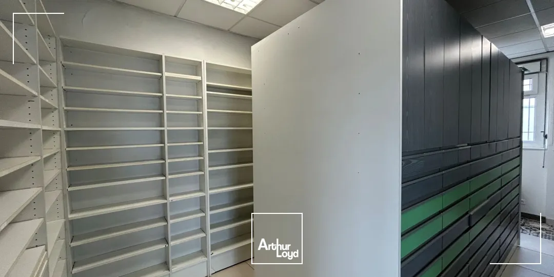 Location local commercial - Nantes Dervallières- Zola 44100