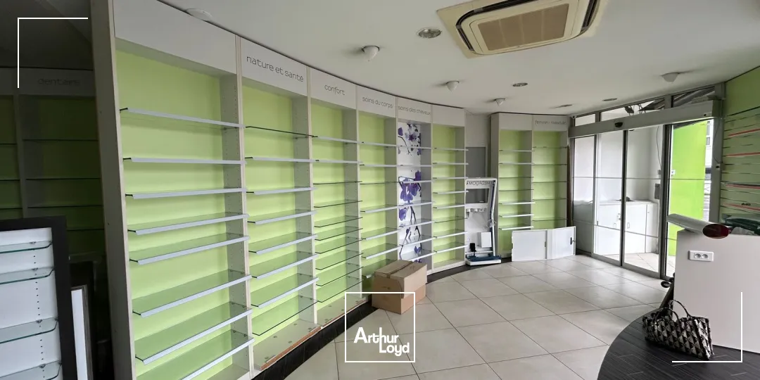 Location local commercial - Nantes Dervallières- Zola 44100