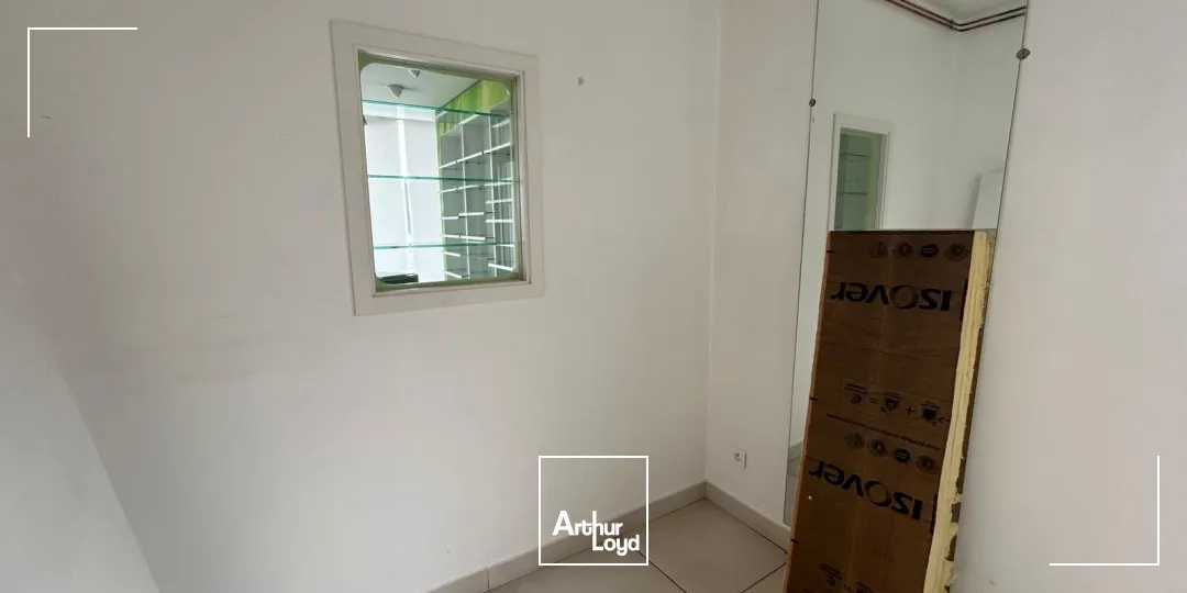 Location local commercial - Nantes Dervallières- Zola 44100