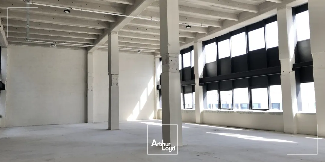 Locaux d'activité & Entrepôts - Location - COLOMBES - 92700 - 1003.6-8440.8 - 7614362