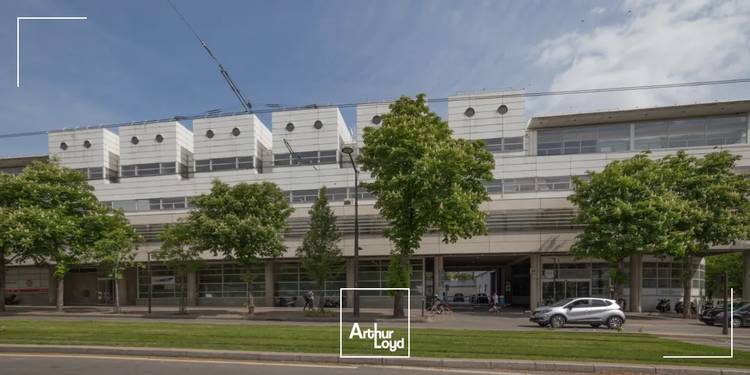 Locaux d'activité & Entrepôts - Location - PARIS - 75015 - 245.34-4186.68 - 7614413