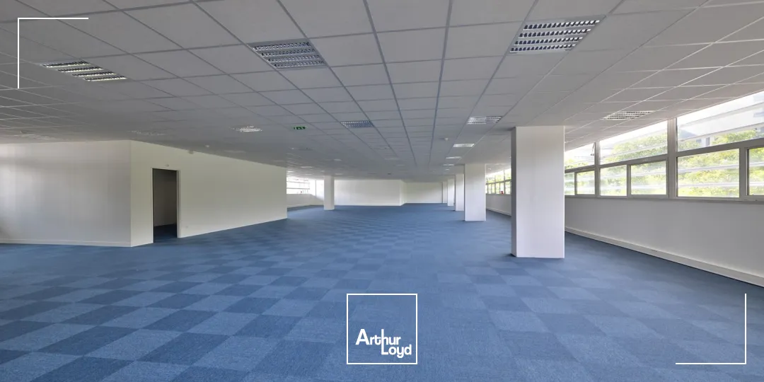 Locaux d'activité & Entrepôts - Location - PARIS - 75015 - 245.34-4186.68 - 7614419