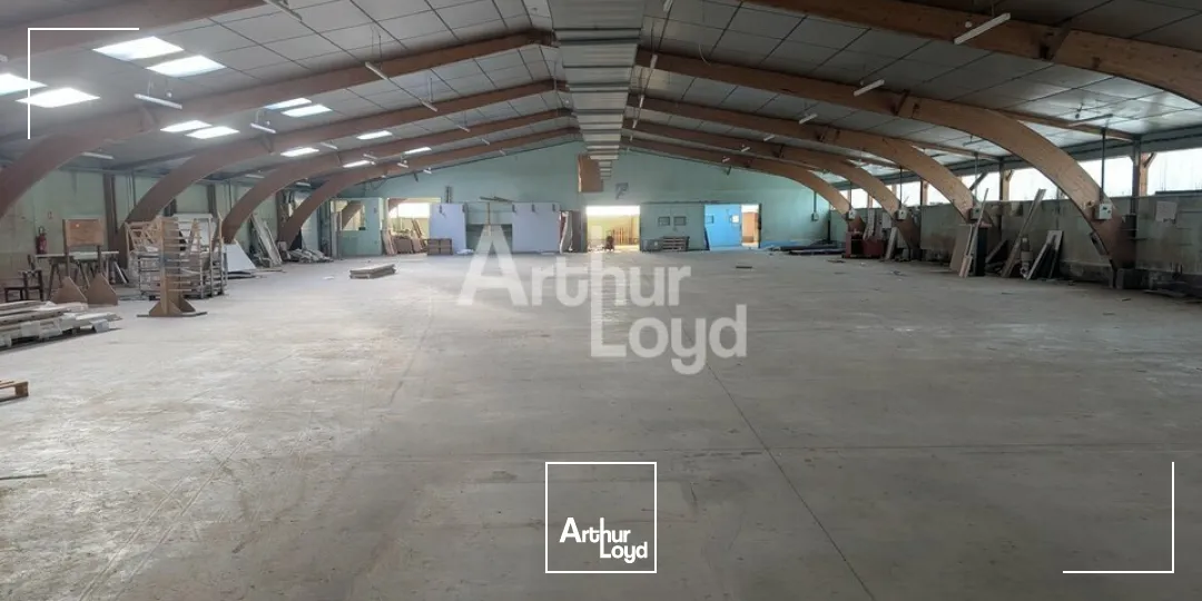 Locaux d'activité & Entrepôts - Vente - BÉDÉE - 35137 - 2400-2400 - 7614761