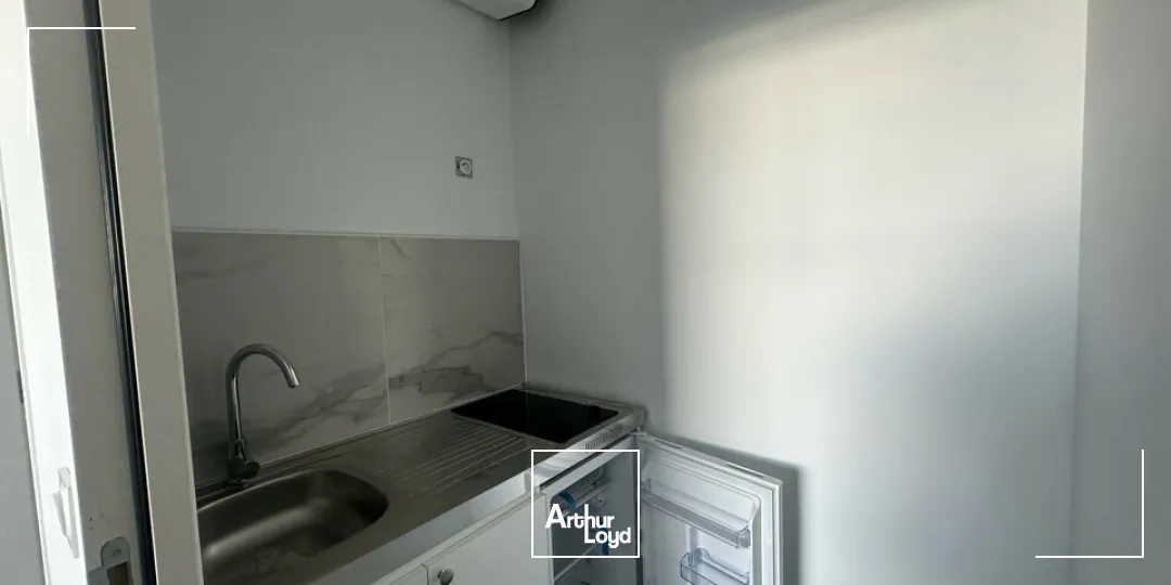 Locaux commerciaux - Location - LE HAVRE - 76600 - 30-30 - 7614811