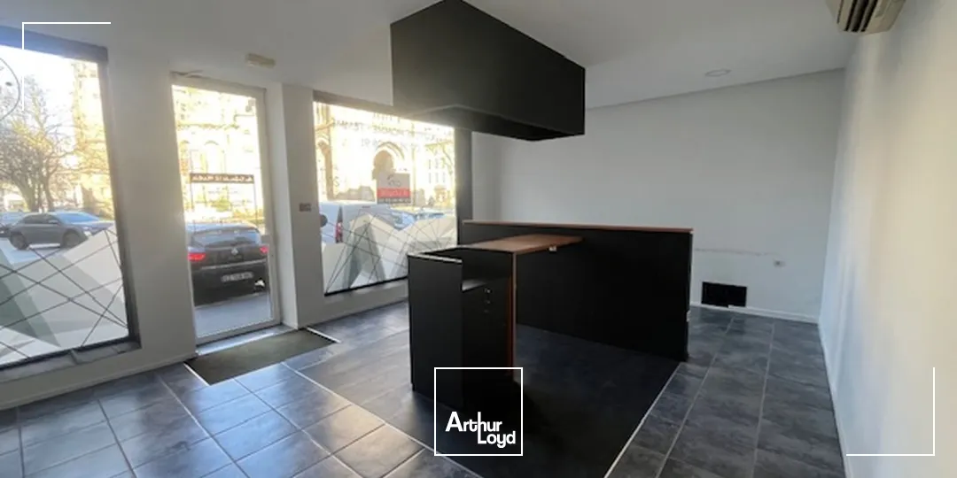 Locaux commerciaux - Location - BREST - 29200 - 50-50 - 7614934