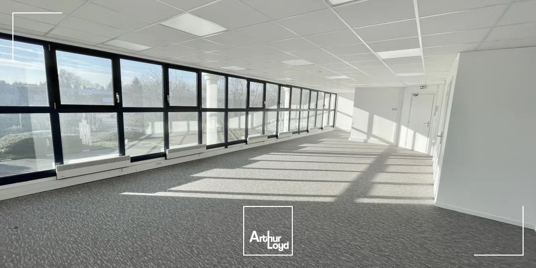 Bureaux - Location - MARCQ EN BAROEUL - 59700 - 79.45-909.96 - 7615186