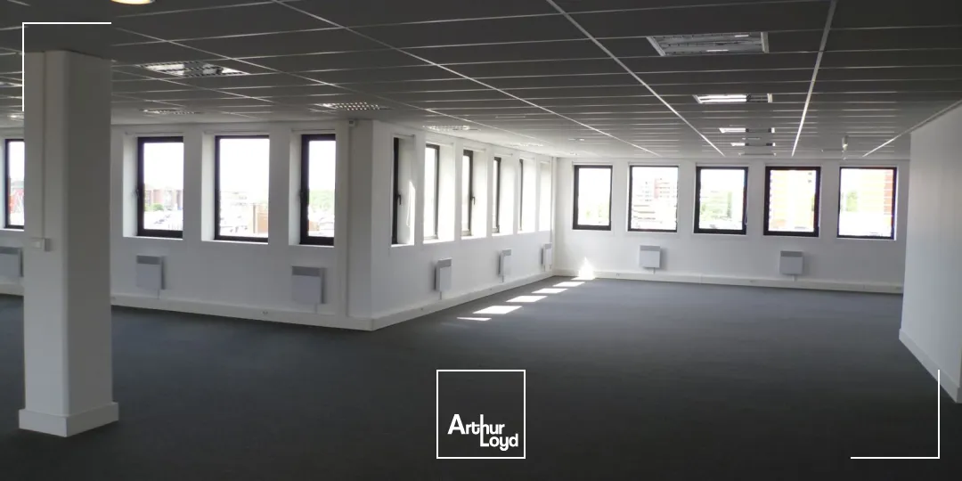 Bureaux - Location - VILLENEUVE D'ASCQ - 59650 - 764-2925 - 7615209