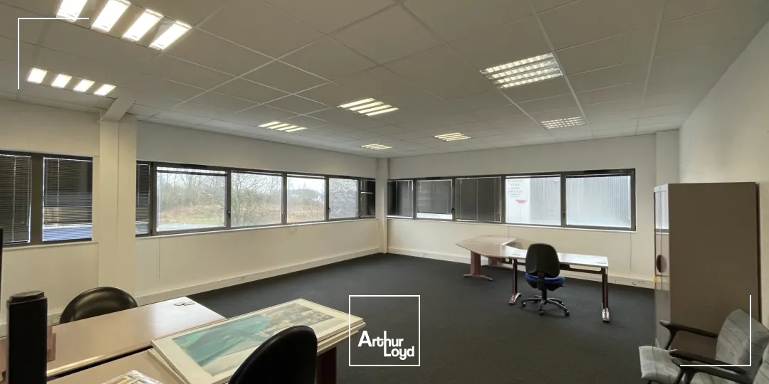Bureaux - Location - LA CHAPELLE D'ARMENTIERES - 59930 - 175-710 - 7615307