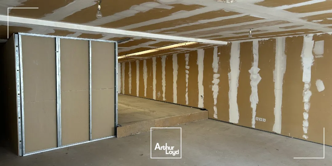 Locaux commerciaux - Location - LILLE - 59000 - 90-265 - 7615358