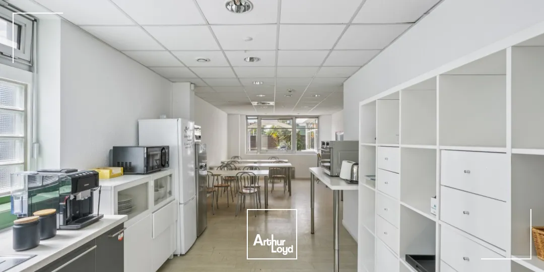 Locaux d'activité & Entrepôts - Location - GENNEVILLIERS - 92230 - 2525.93-2525.93 - 7615541