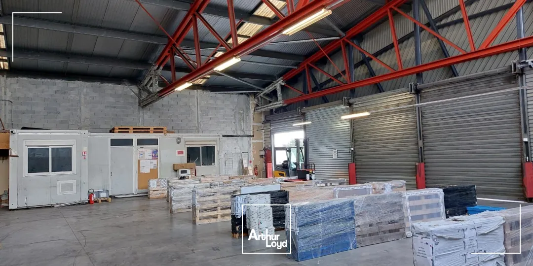 Locaux d'activité & Entrepôts - Location - LA FARLEDE - 83210 - 210-420 - 7615600