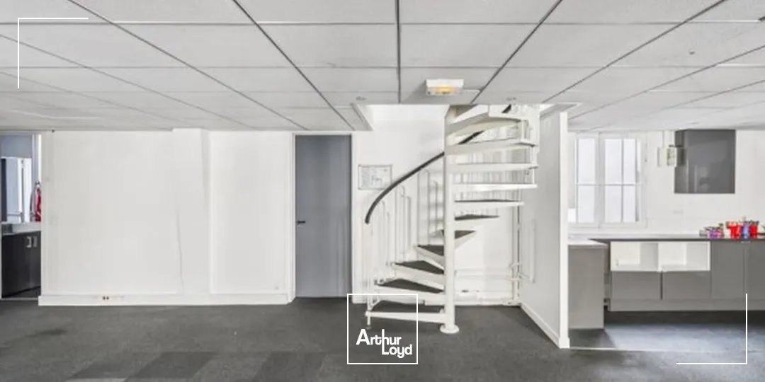 Bureaux - Location - PARIS - 75017 - 180-180 - 7615615