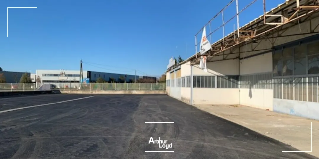 Locaux commerciaux - Location - CHÂTEAURENARD - 13160 - 300-600 - 7615881