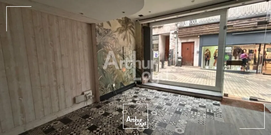 Locaux commerciaux - Location - BLOIS - 41000 - 86.11-86.11 - 7615928