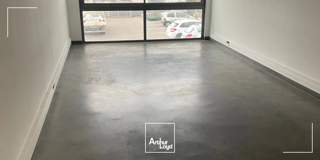 Bureaux - Location - GALLARGUES LE MONTUEUX - 30660 - 16.05-16.05 - 7616090