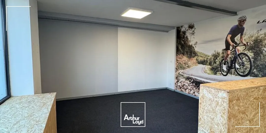 Locaux commerciaux - Location - GRANDVILLIERS - 60210 - 350-350 - 7616140