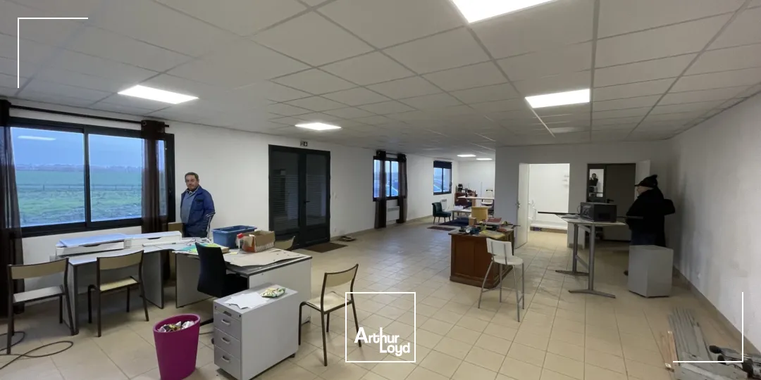 Locaux d'activité & Entrepôts - Location - GRIGNEUSEVILLE - 76850 - 811-811 - 7616163