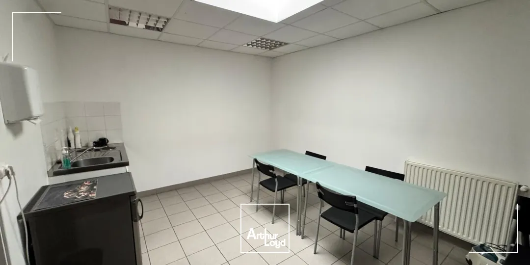 Locaux d'activité & Entrepôts - Vente - BOUFFEMONT - 95570 - 545-545 - 7616304