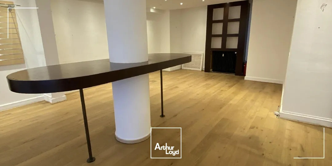 Locaux commerciaux - Location - CHARTRES - 28000 - 86-86 - 7616675