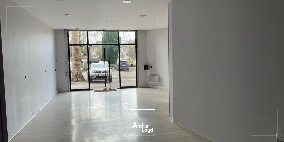 Locaux commerciaux - Location - SOISSONS - 02200 - 104-104 - 7616879