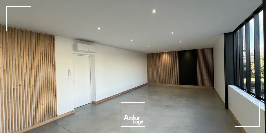 Bureaux - Location - GENSAC-LA-PALLUE - 16130 - 63-63 - 7616898