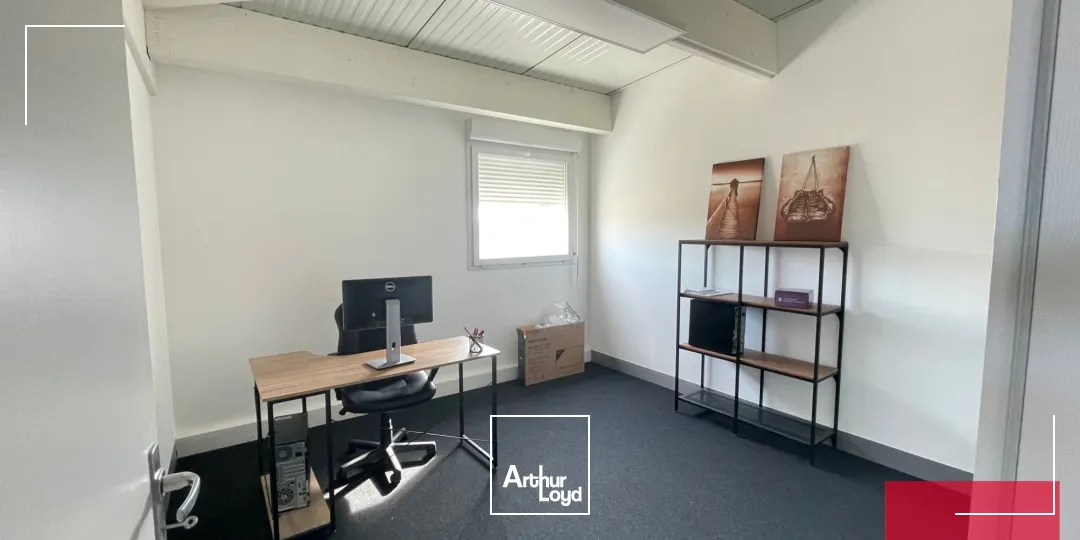 Locaux d'activité & Entrepôts - Location - VILLENEUVE LES MAGUELONE - 34750 - 40-330 - 7616914