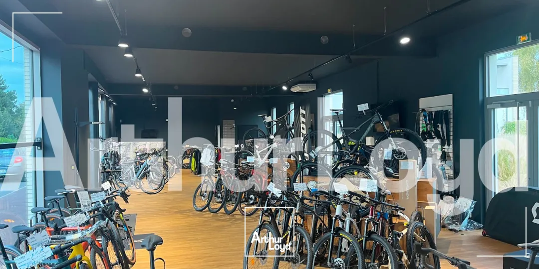 Locaux commerciaux - Location - BONDUES - 59910 - 208-208 - 7617206