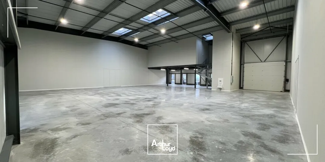 Locaux d'activité & Entrepôts - Location - MONTIVILLIERS - 76290 - 556-556 - 7617504