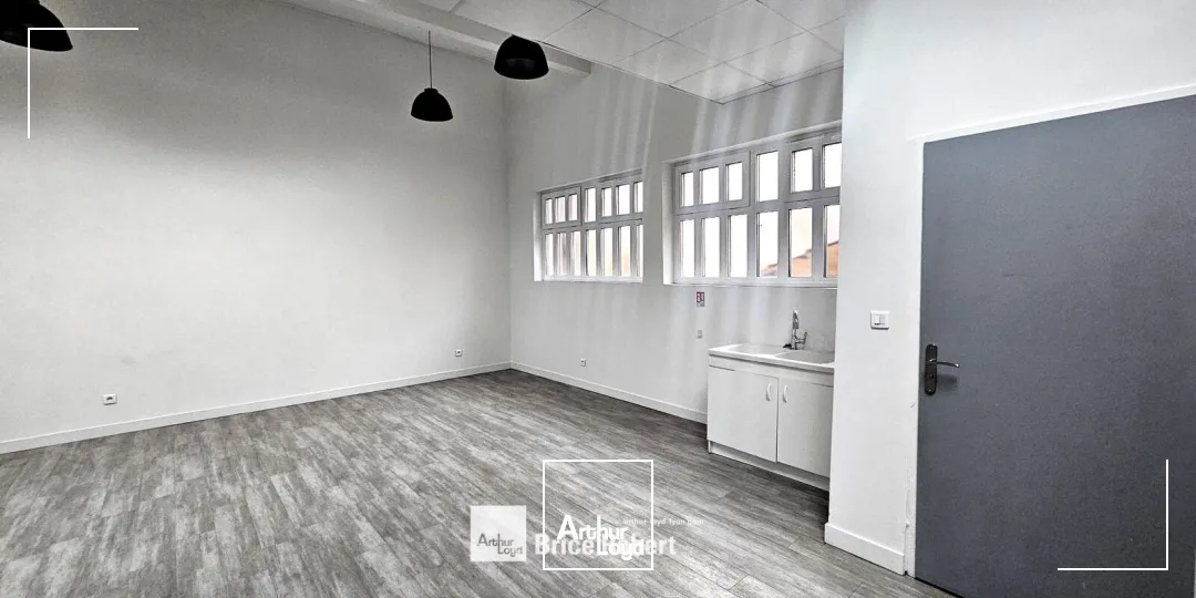 Bureaux - Location - VILLEURBANNE - 69100 - 240-240 - 7618978