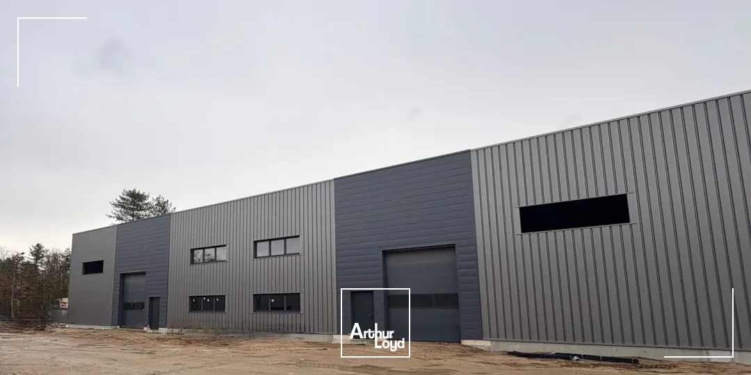 Locaux d'activité & Entrepôts - Location - SAINT CYR EN VAL - 45590 - 325.08-325.08 - 7619000