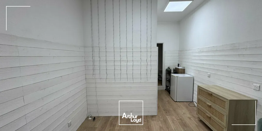 Locaux commerciaux - Location - VALENCE - 26000 - 27-27 - 7619086