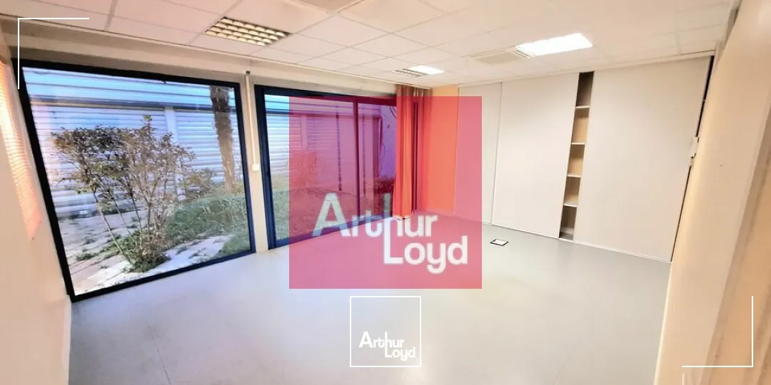 Bureaux - Location - RIOM - 63200 - 330-330 - 7619240