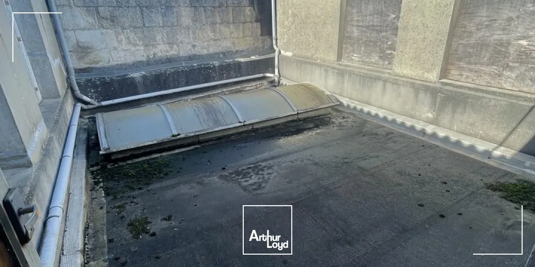 Locaux d'activité & Entrepôts - Vente - NIORT - 79000 - 522-522 - 7619343