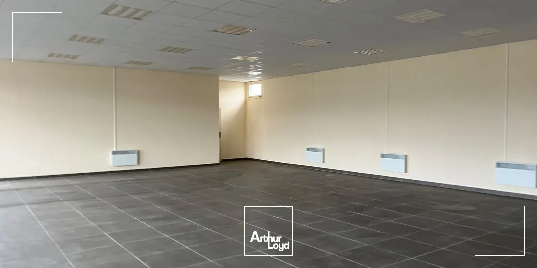 Bureaux - Location - MONTATAIRE - 60160 - 106.75-349.9 - 7619513