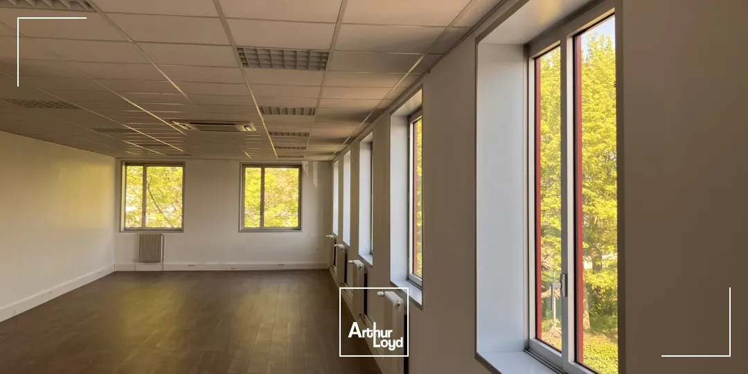 Locaux d'activité & Entrepôts - Location - VILLEPINTE - 93420 - 550-1160 - 7619853