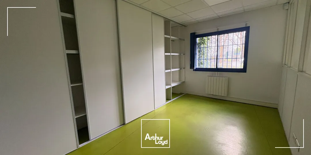 Locaux d'activité & Entrepôts - Location - SAINT JEAN DE BRAYE - 45800 - 320-320 - 7619964