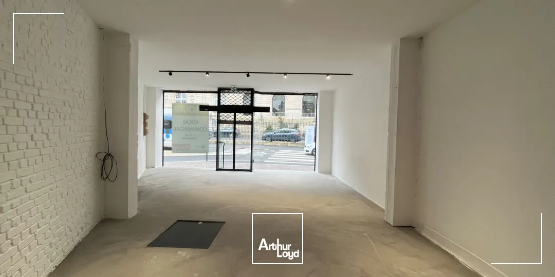 Locaux commerciaux - Location - SAINT QUENTIN - 02100 - 85-85 - 7620333