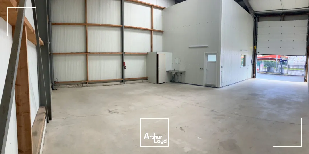 Locaux d'activité & Entrepôts - Location - SAINT BREVIN LES PINS - 44250 - 180-180 - 7620506