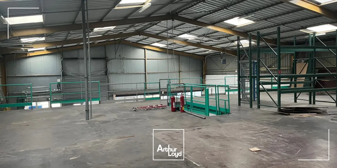 Locaux d'activité & Entrepôts - Location - SAINT OUEN L'AUMONE - 95310 - 1320-1320 - 7620675