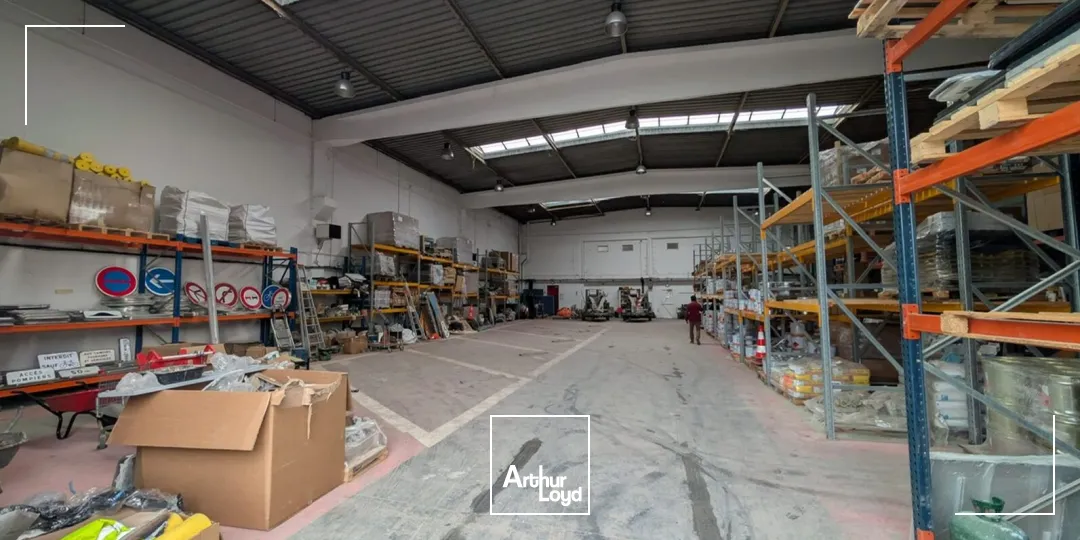 Locaux d'activité & Entrepôts - Location - SAINT OUEN L'AUMONE - 95310 - 769-769 - 7620694