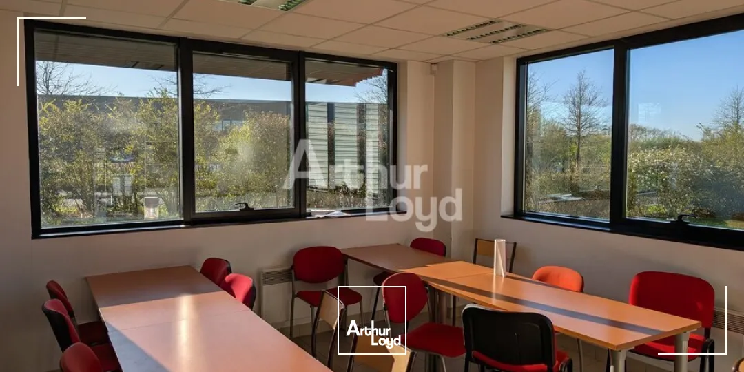 Locaux d'activité & Entrepôts - Location - LE RHEU - 35650 - 3000-3000 - 7621105