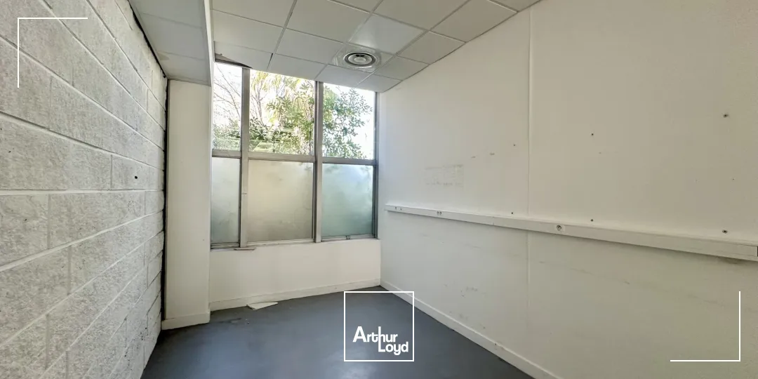 Locaux d'activité & Entrepôts - Location - VITROLLES - 13127 - 420-420 - 7621174