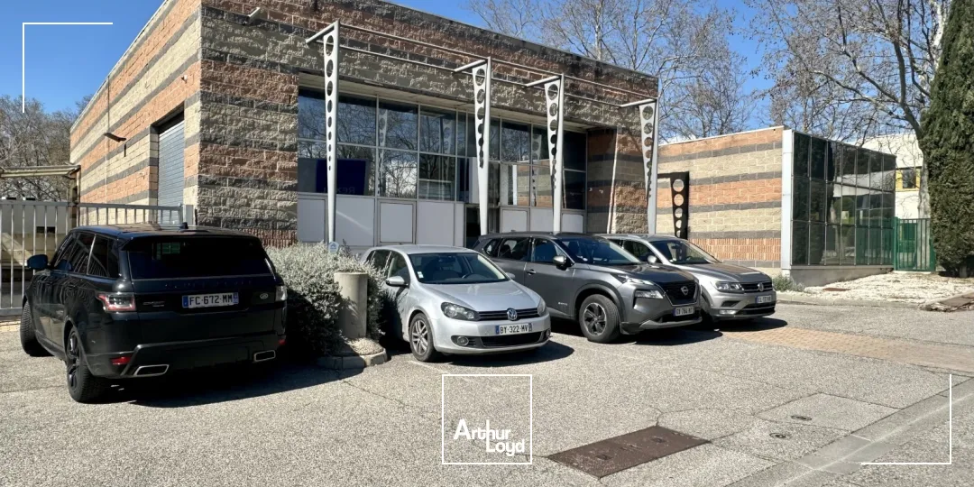 Locaux d'activité & Entrepôts - Location - VITROLLES - 13127 - 420-420 - 7621169