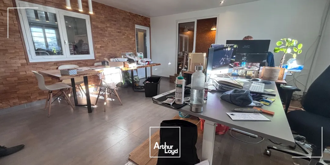 Locaux d'activité & Entrepôts - Location - LE PALLET - 44330 - 361-361 - 7621300