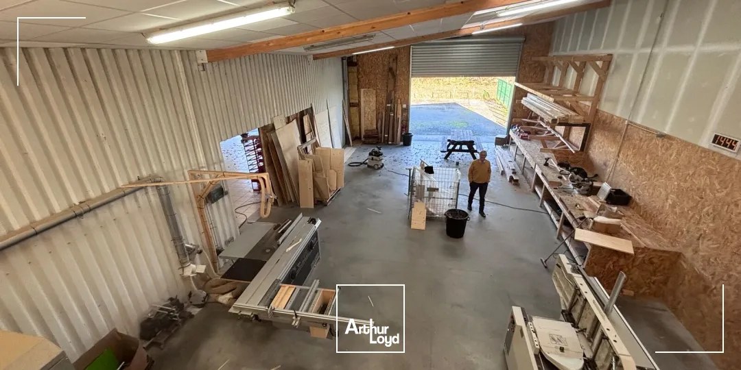 Locaux d'activité & Entrepôts - Location - LE PALLET - 44330 - 361-361 - 7621304