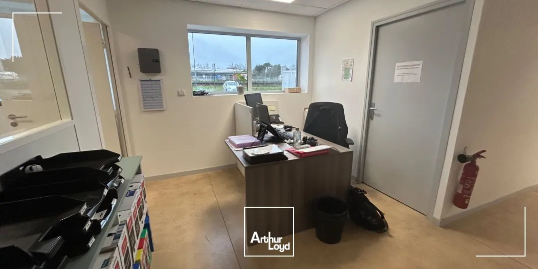 Locaux d'activité & Entrepôts - Location - THOUARE SUR LOIRE - 44470 - 456-456 - 7621322